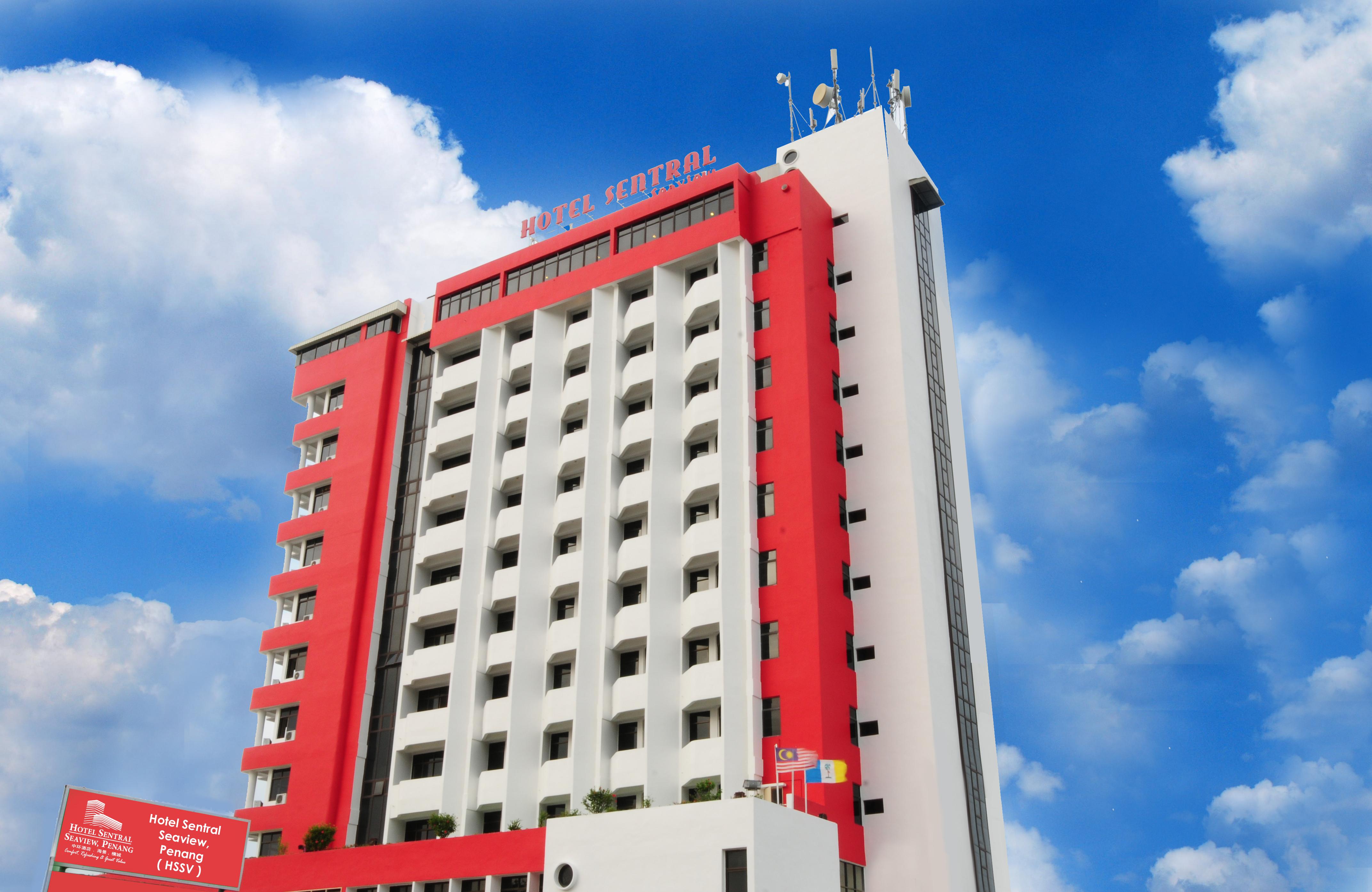 Hotel Sentral Seaview @ ​Beachfront Танджунг Бунга Екстериор снимка